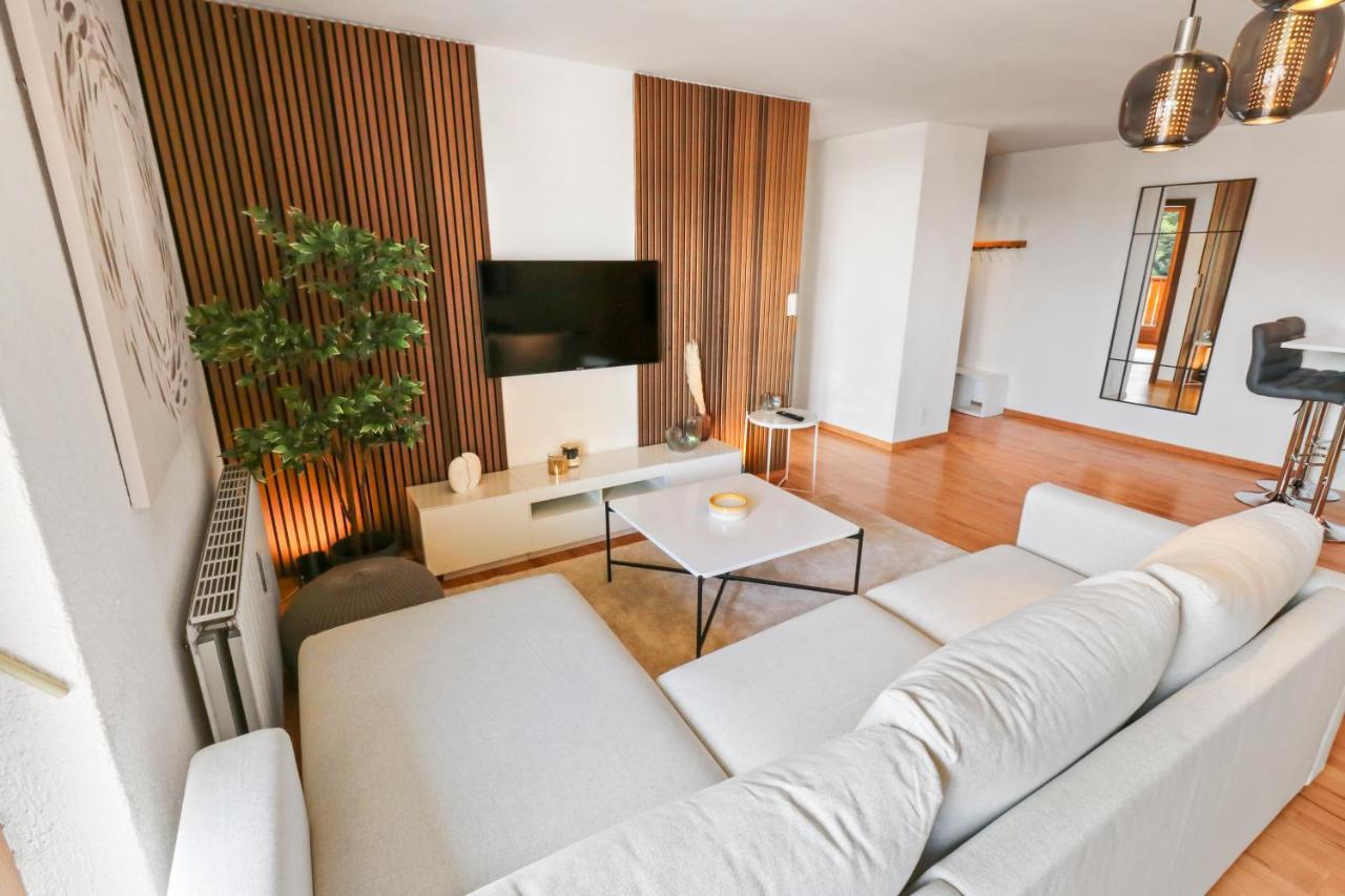 Logement Chaleureux Au Coeur De La Station Кранс Монтана Екстериор снимка
